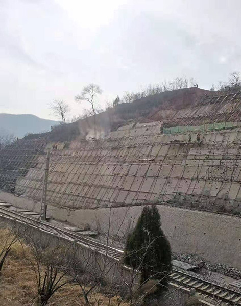 黄山土钉墙